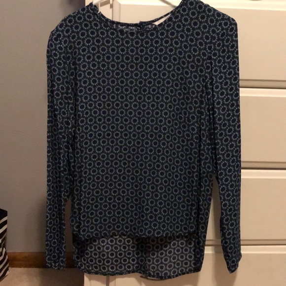 H&M Tops - Long sleeve blouse H&M Tops - Long sleeve blouse